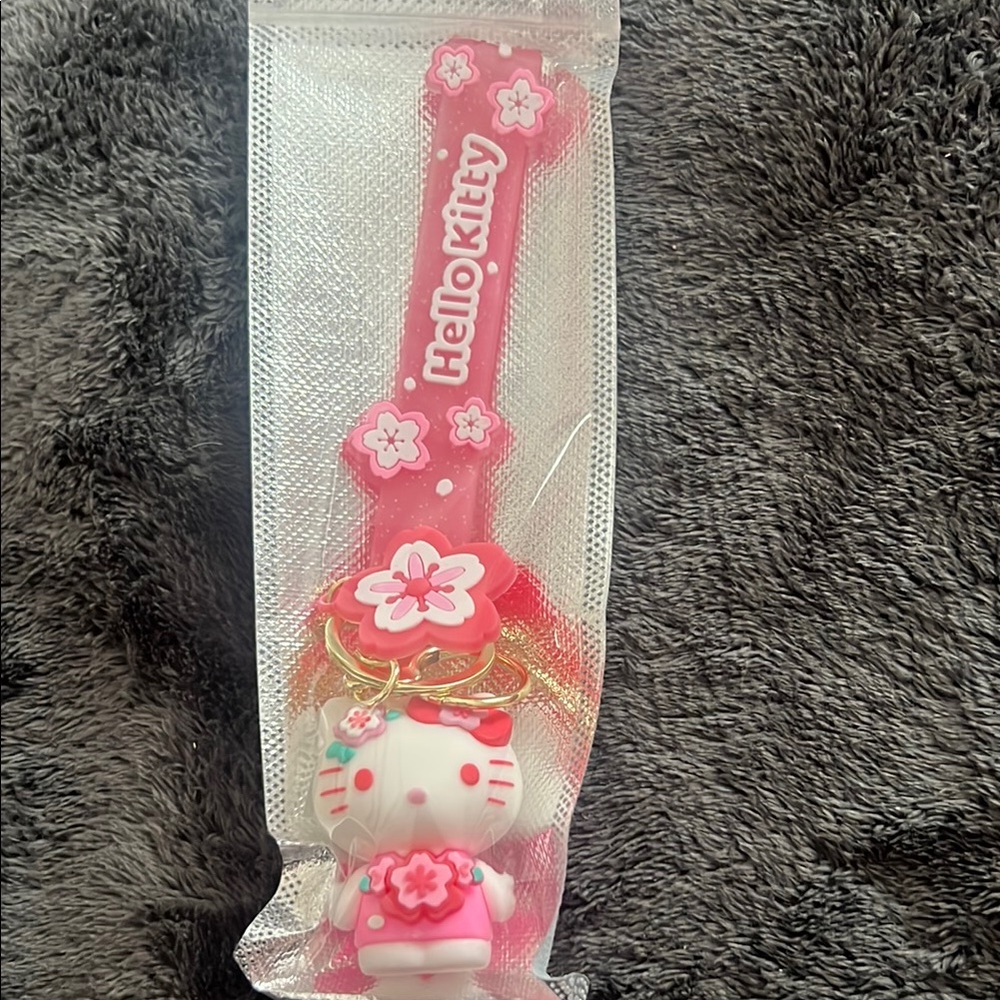 Hello Kitty keychain or purse accessorie